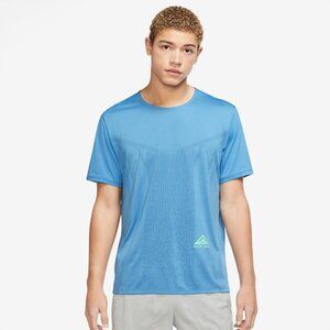 Nike trail tech tee